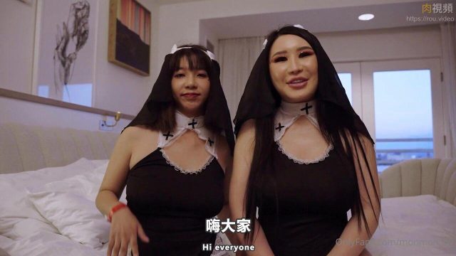 Cosplay hai nữ tu dâm đãng chịch nhau cực khoái lạc
